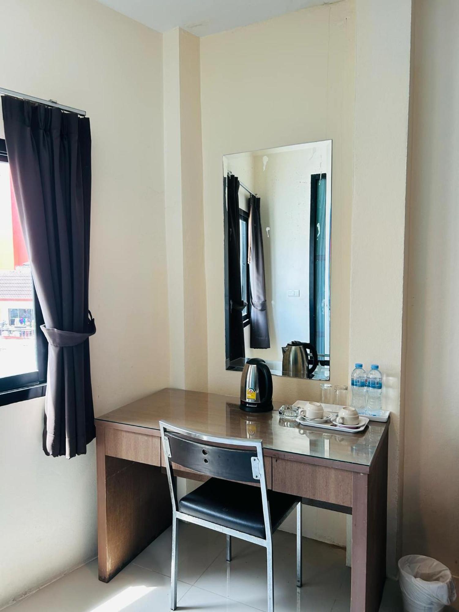 Royal Waves Hotel Patong Εξωτερικό φωτογραφία