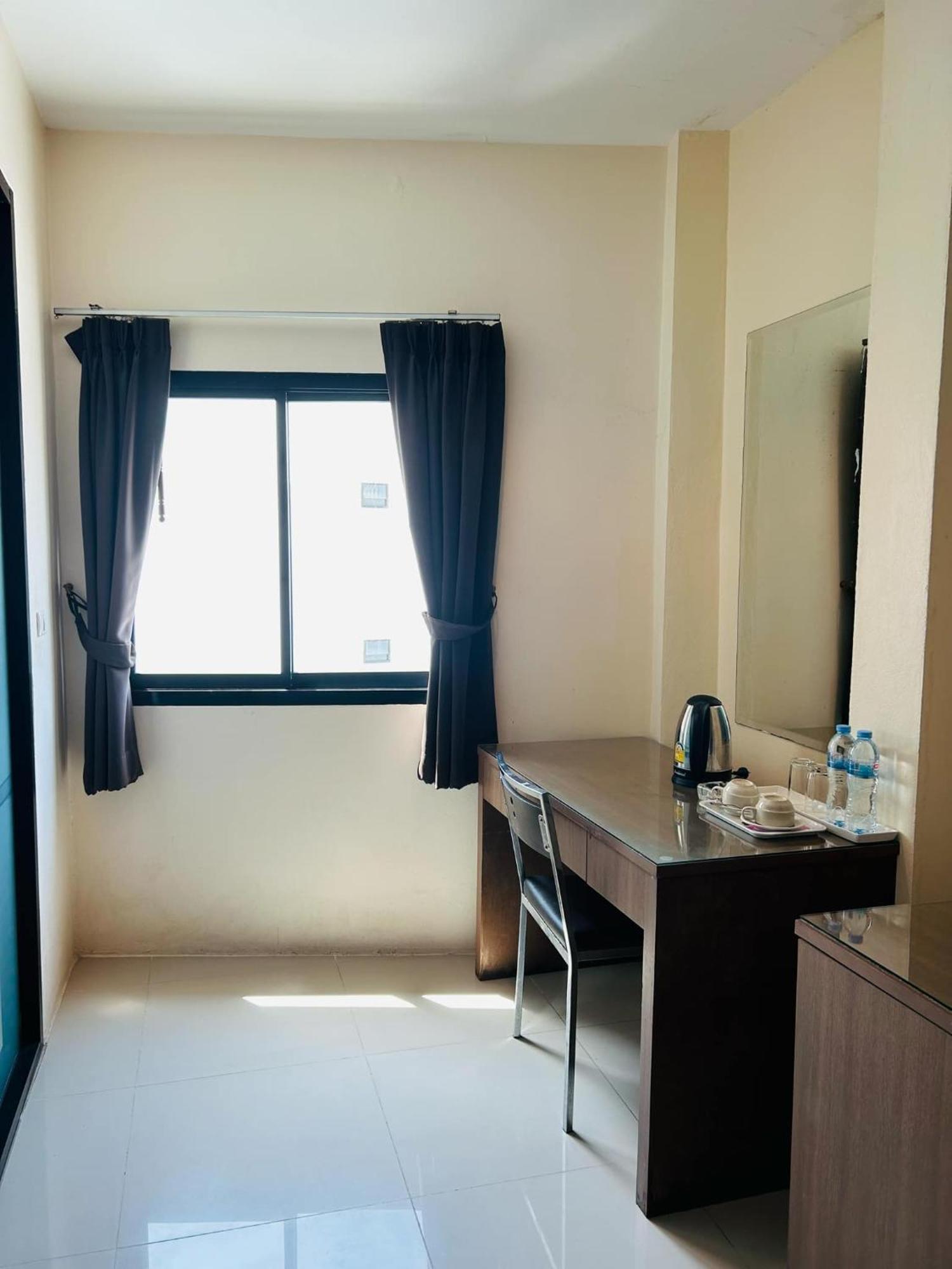 Royal Waves Hotel Patong Εξωτερικό φωτογραφία