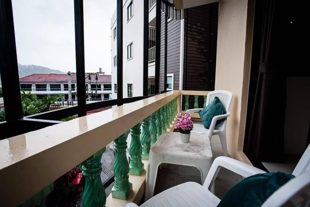 Royal Waves Hotel Patong Εξωτερικό φωτογραφία